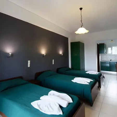 Habitat Corfu بيت شباب *