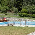 Habitat Corfu Ostello Dassia (Corfu)