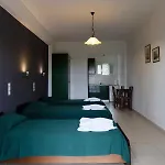 Habitat Corfu ホステル