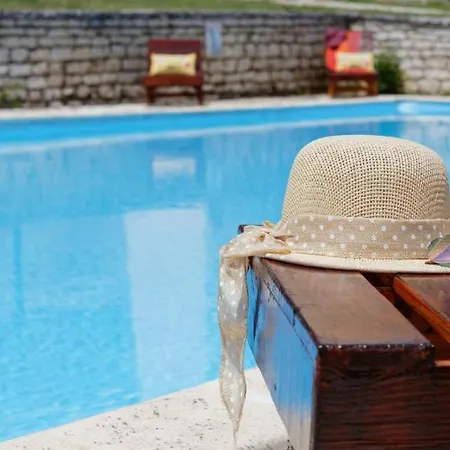 Habitat Corfu ホステル