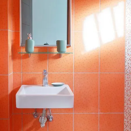 ホステル Habitat Corfu