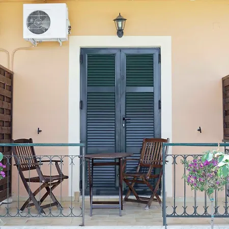 Habitat Corfu Hostal